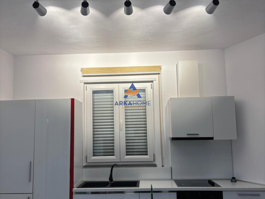 JEPET ME QERA APARTAMENT 1+1+ BALLKON "KOPSHTI BOTANIK" 500 EURO