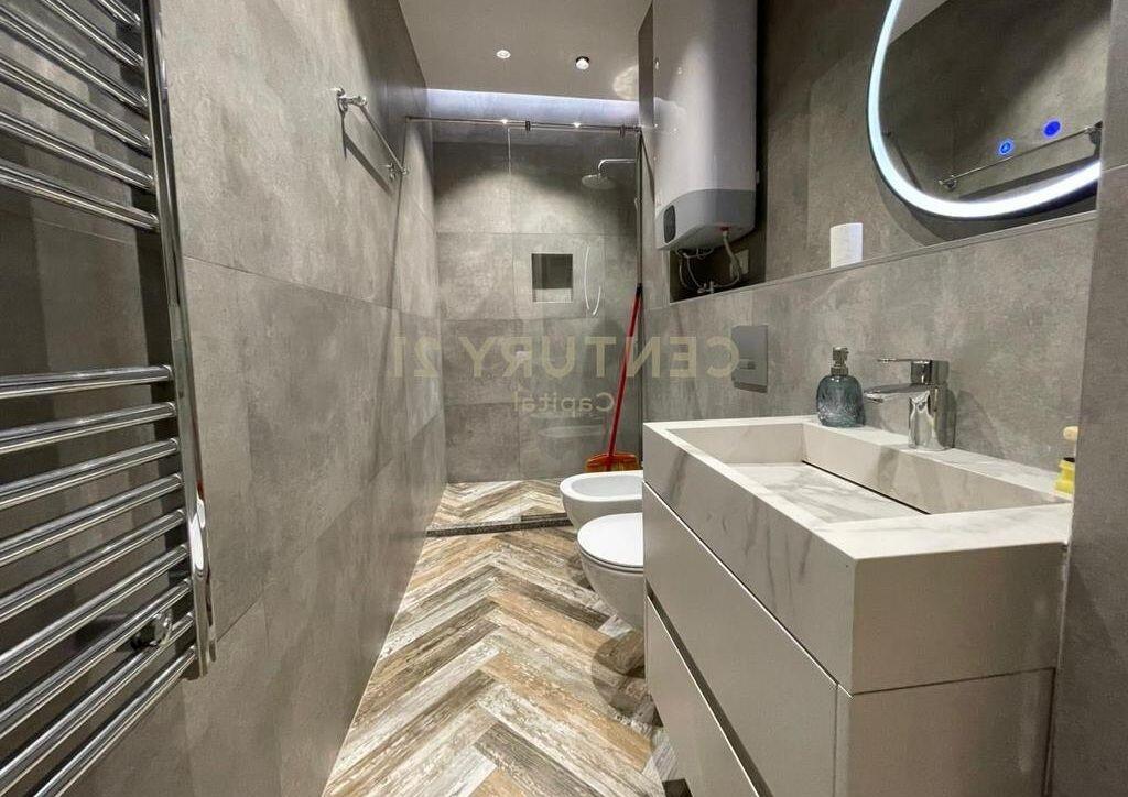 Affittasi appartamento 1+1 in Via Qemal Stafa