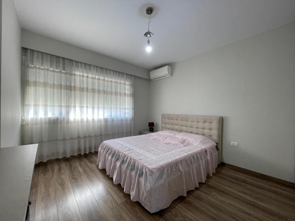 APPARTAMENTO 2+1 CON PARCHEGGIO IN AFFITTO A LONG HILL