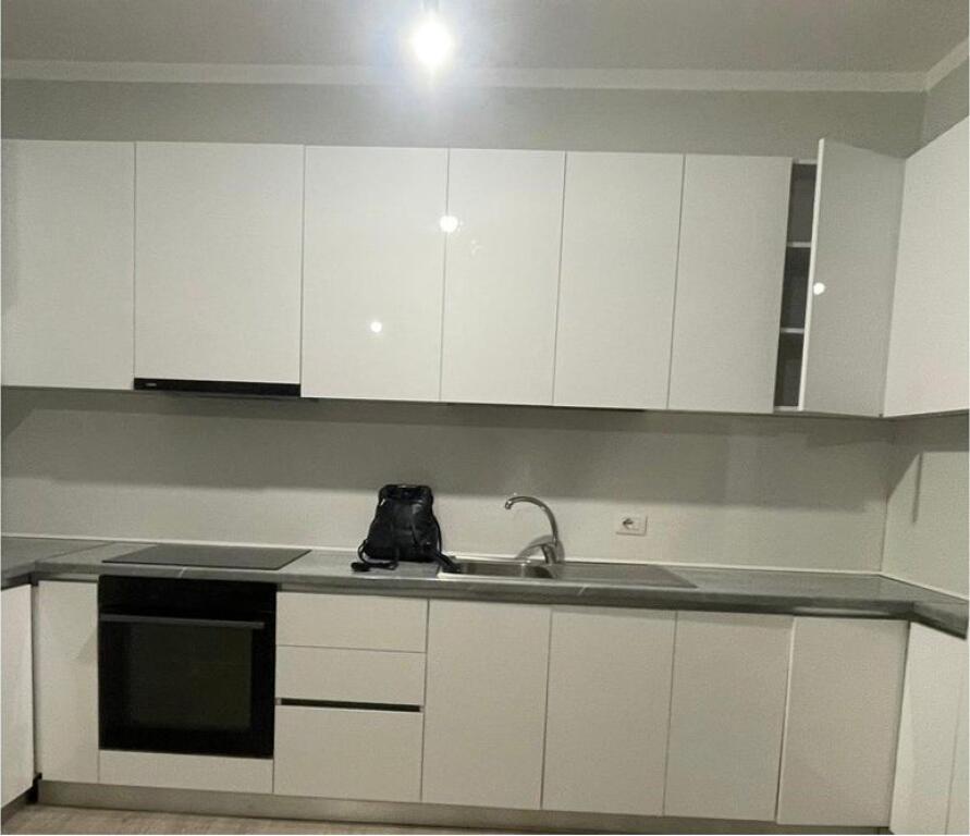Apartament per qira tek Stacioni i Trenit