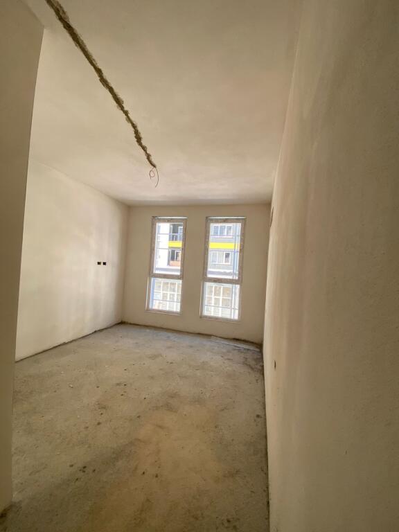 Univers City , 2+1 occasion 960€/m2