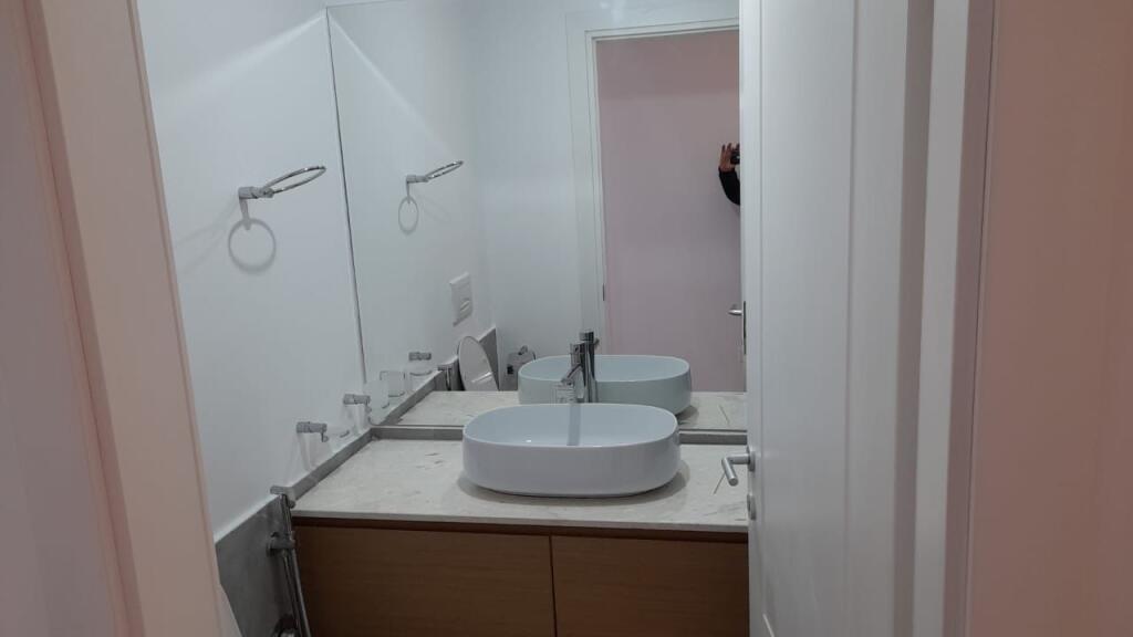 VILLA DI 3 PIANI IN VENDITA NELLA CITTÀ DEGLI STUDENTI 800.000 EURO
