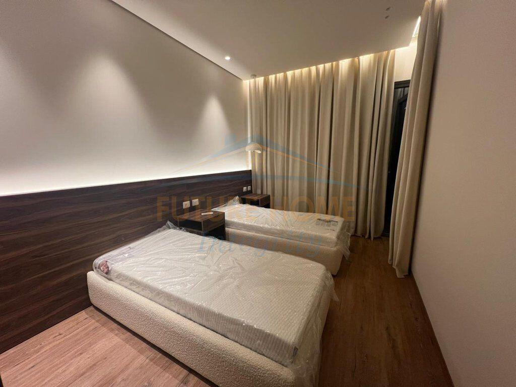 Qera, Apartament 2+1+2+2 Poste Parkimi, Green Valley Residence, Tiranë.