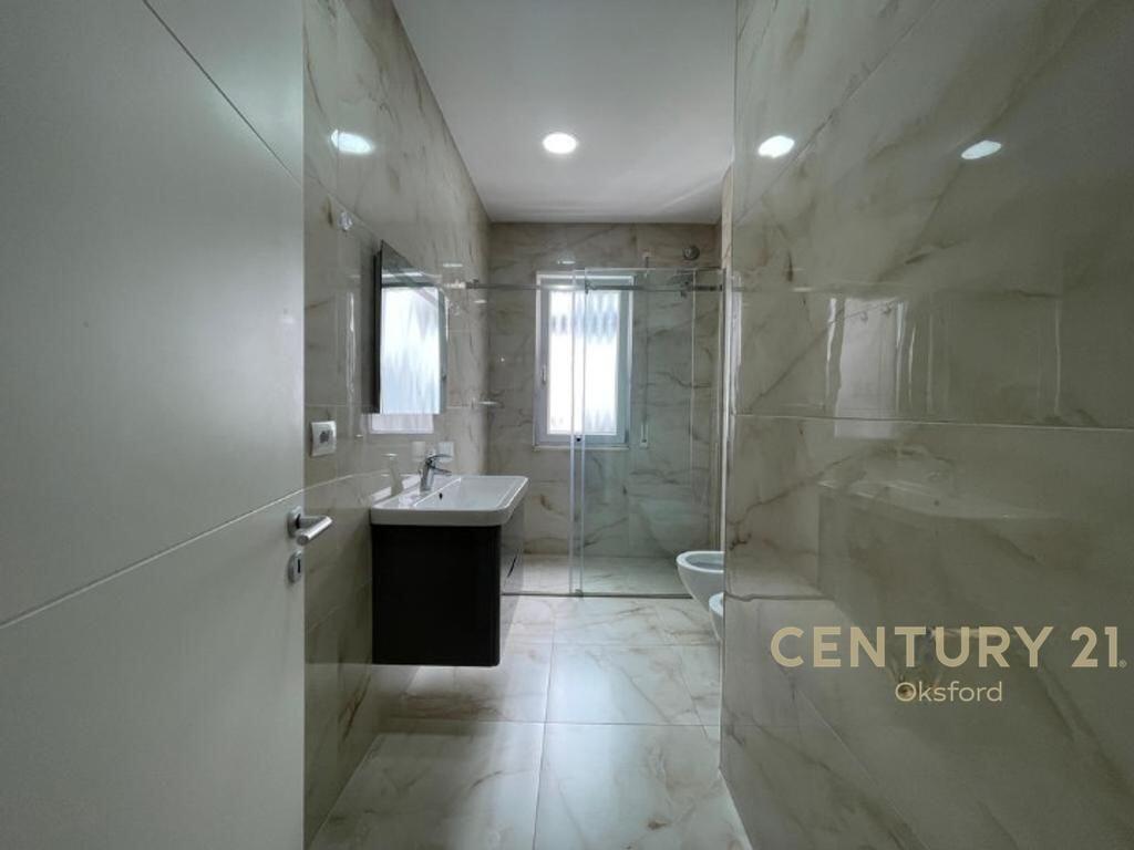 AFFITTASI – APPARTAMENTO 2+1+2 + POSTO AUTO | GIARDINO BOTANICO