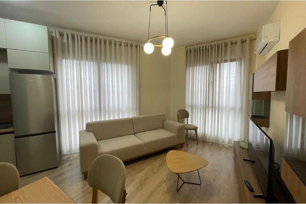 Apartament me qira 1+1 te Rr.Tefta Tashko