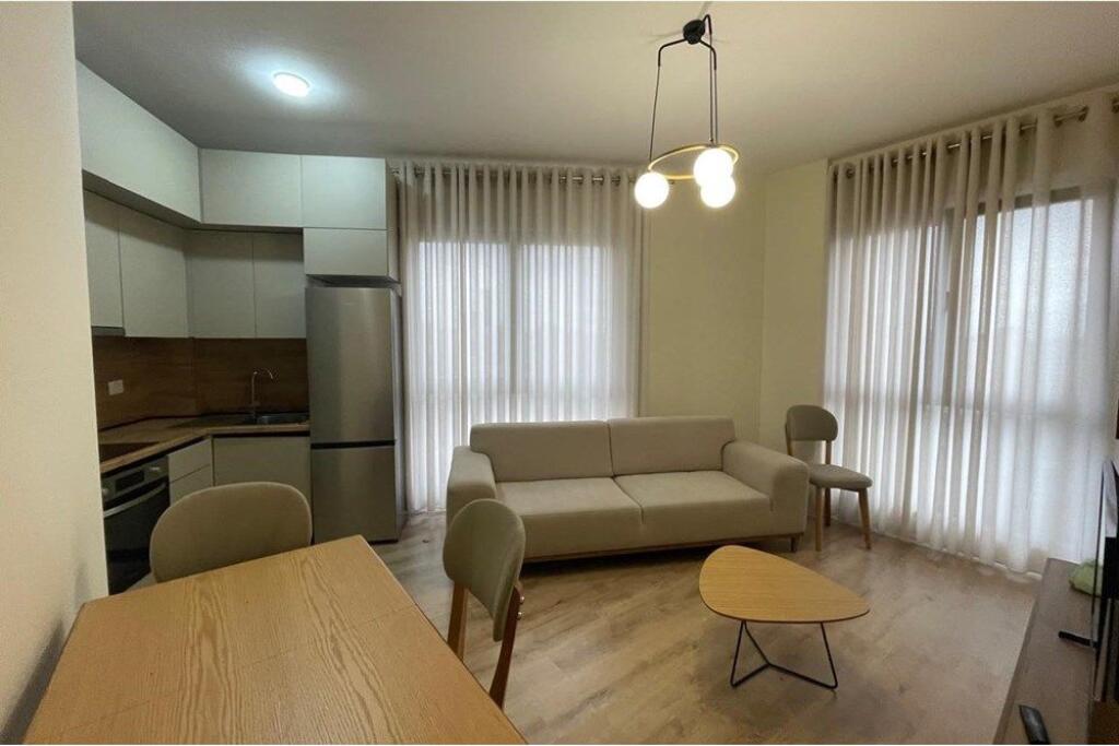 Apartament me qira 1+1 te Rr.Tefta Tashko