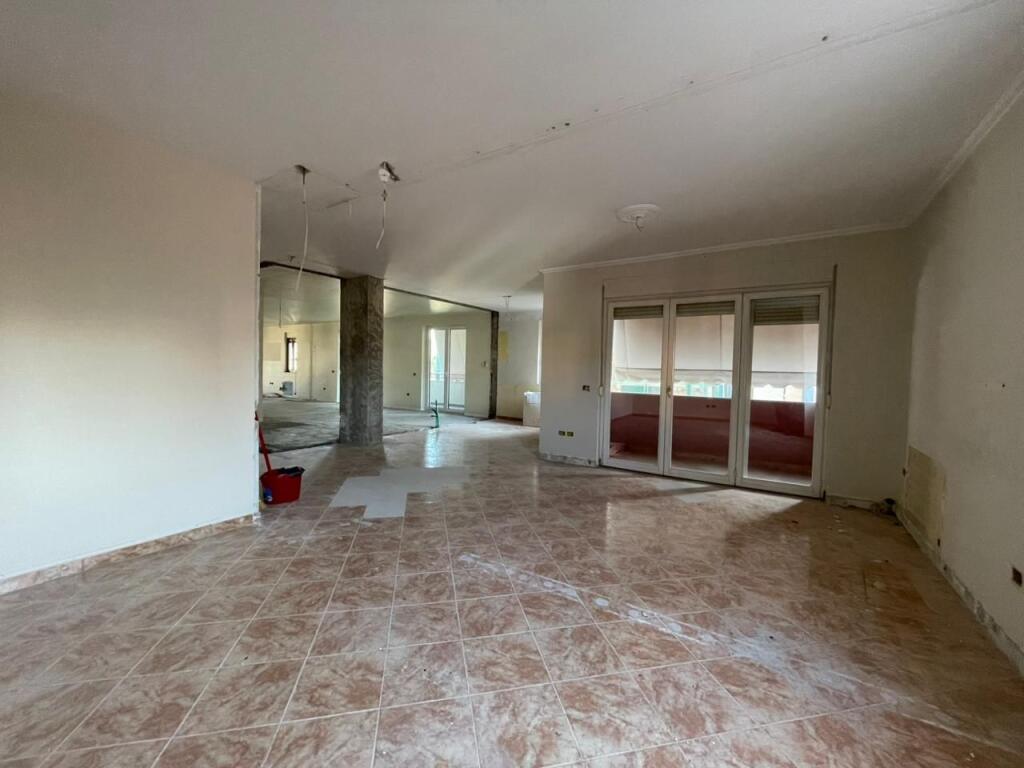 Business premises for rent at Petro Nini.