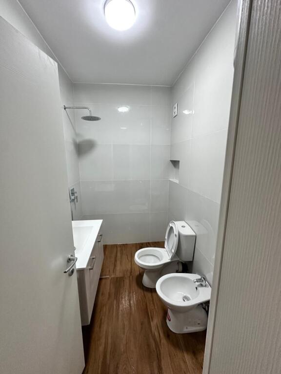 MONOLOCALE IN VENDITA PJETER BUDI 97.850 EURO