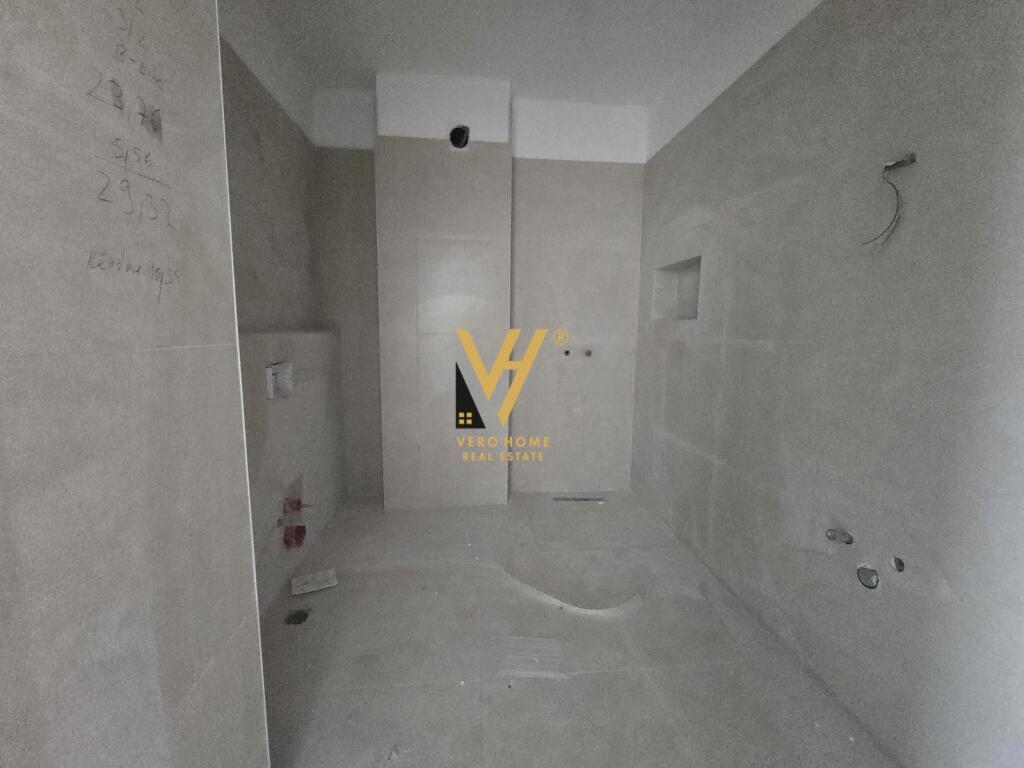 FOR SALE APARTMENT 2+1+BLK AT KOM.AURA, DRITAN HOXHA STREET 189,000 EURO