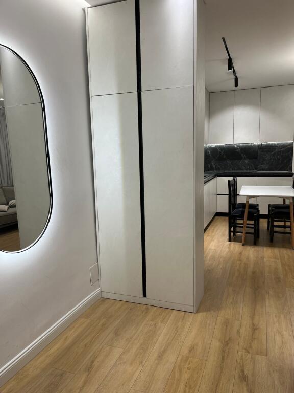🏠 Apartament me qira 2+1 – Fusha e Aviacionit