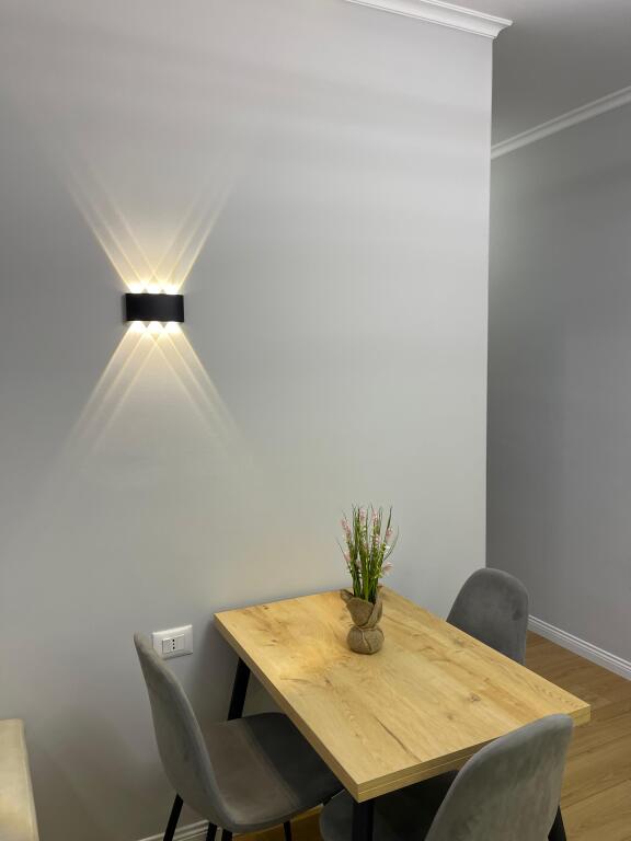 🏡 Shitet apartament 1+1 te Liqeni i Thate