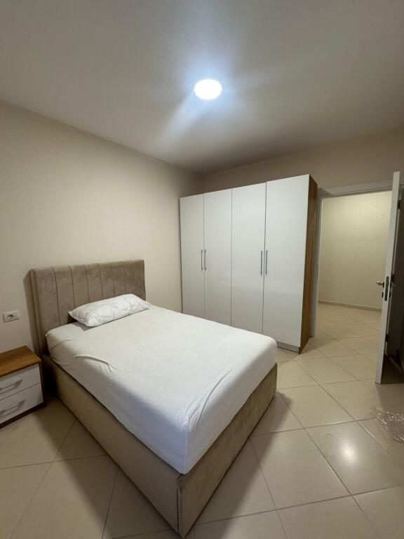 APARTMENT FOR RENT 2+1+2+balcony