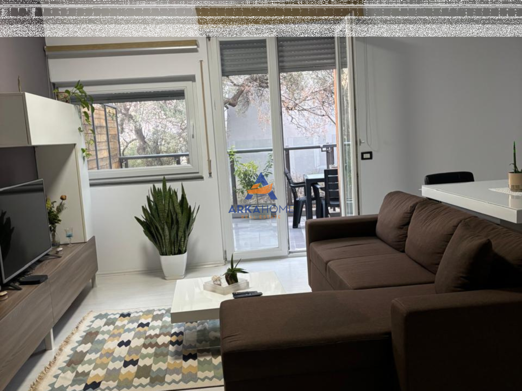 JEPET ME QERA APARTAMENT 1+1+ BALLKON "KOPSHTI BOTANIK" 500 EURO