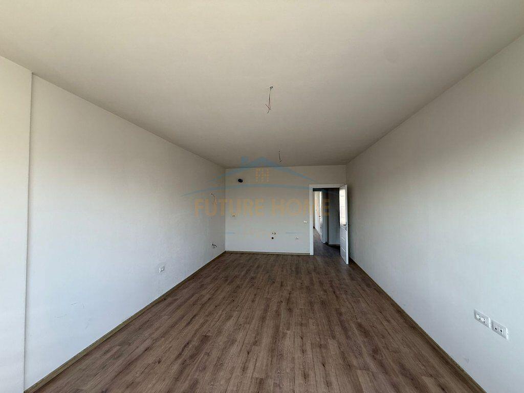 In vendita, Appartamento 2+1, Univers City, Tirana