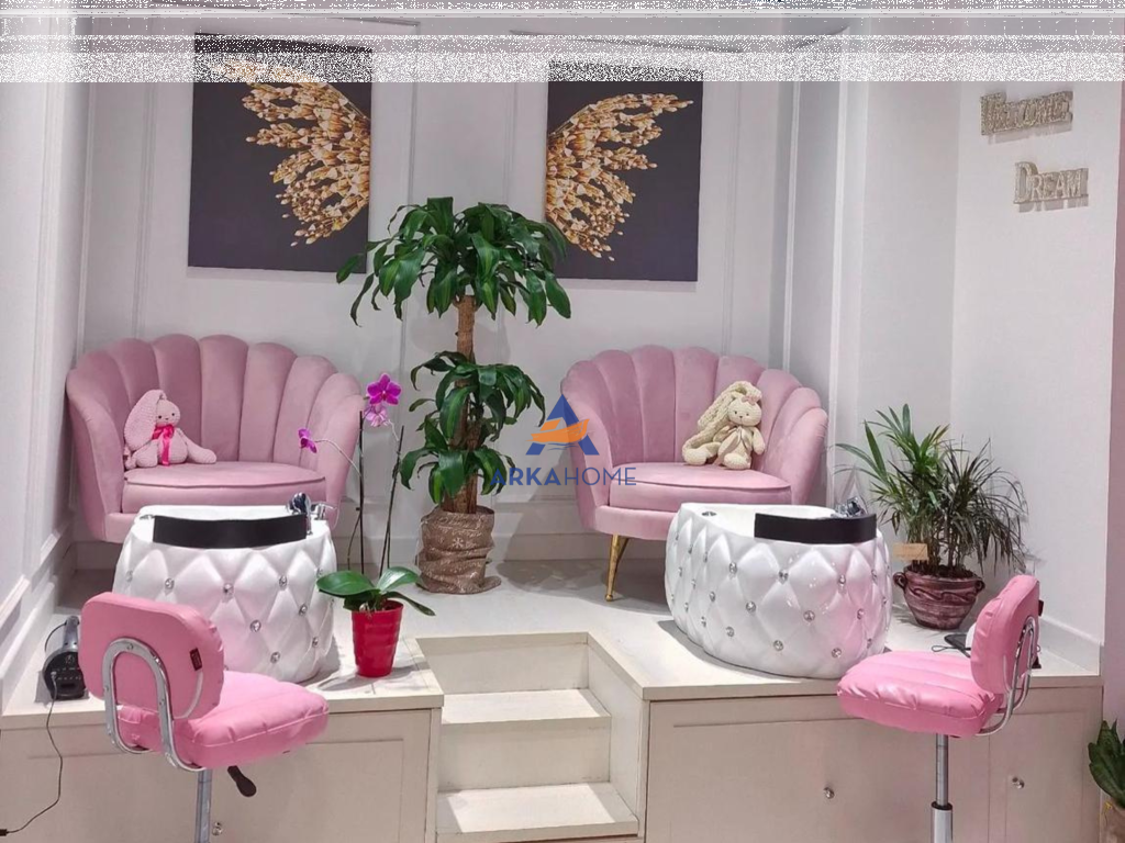 LOCALE IN AFFITTO 70M2 "RRUGA MYSLYM SHYRI" 80.000 LEKE