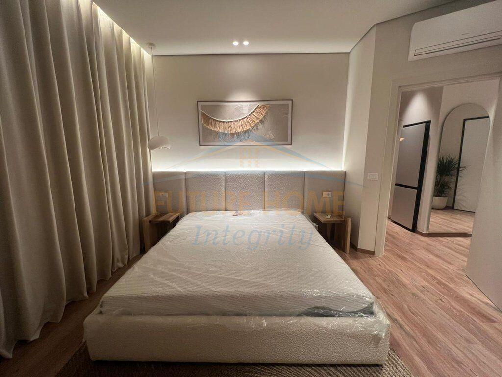 Qera, Apartament 2+1+2+2 Poste Parkimi, Green Valley Residence, Tiranë.