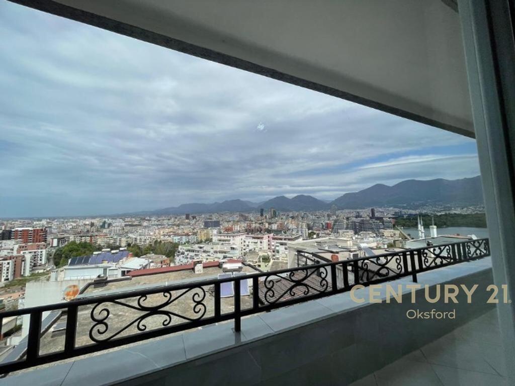 AFFITTASI – APPARTAMENTO 2+1+2 + POSTO AUTO | GIARDINO BOTANICO