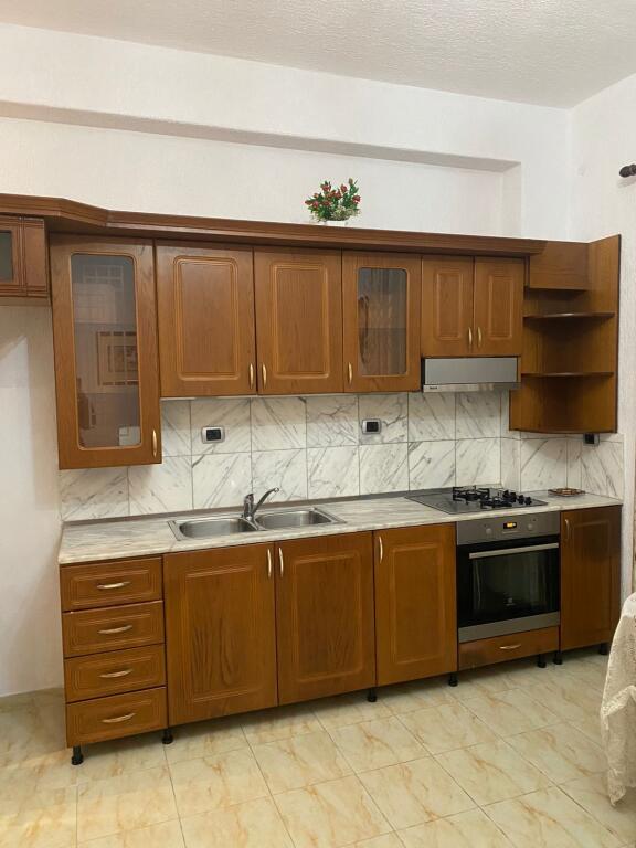 APARTAMENT 2+1 PER QERA NE SELITE