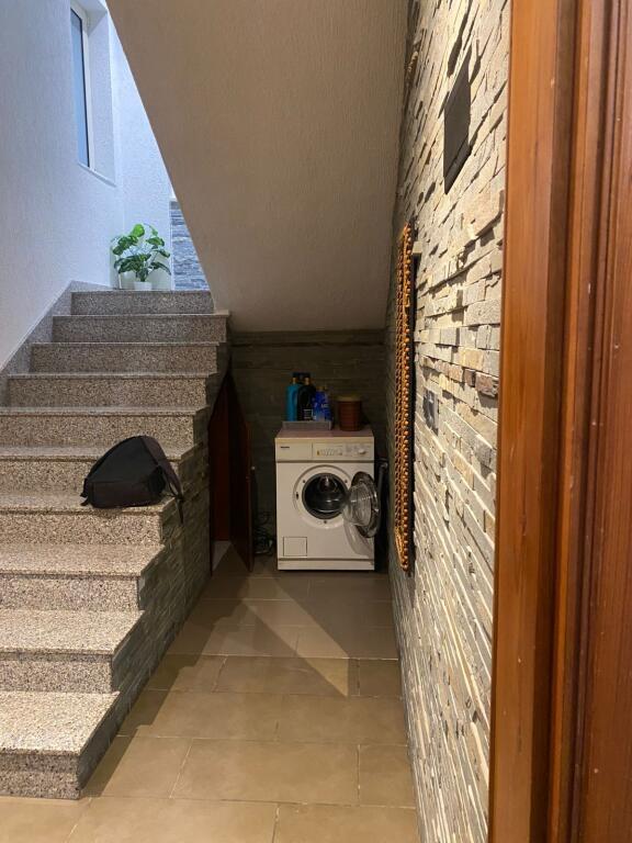 APARTAMENT 2+1 PER QERA NE SELITE