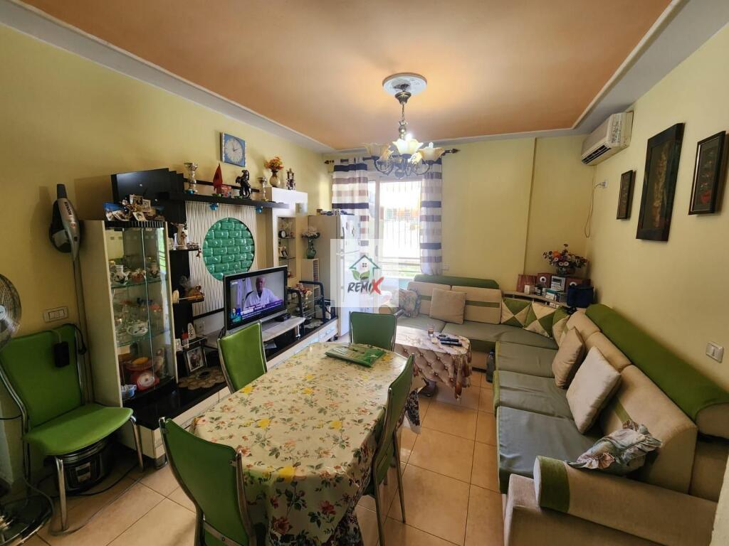 🏡 Shitet Super Apartament 2+1+2 në Plazhin e Golemit