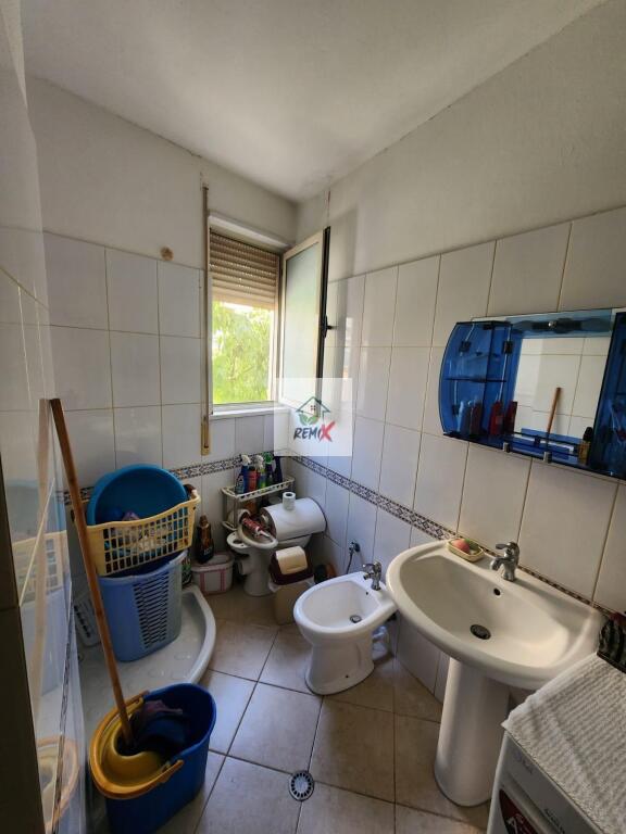 🏡 Shitet Super Apartament 2+1+2 në Plazhin e Golemit