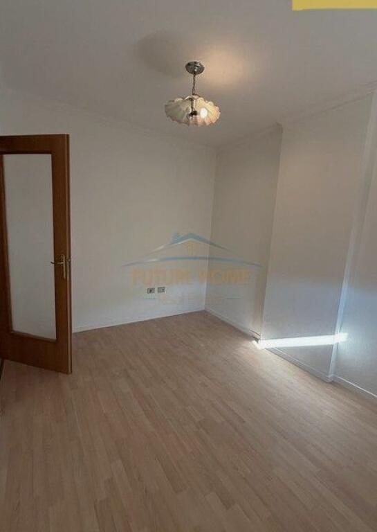 Shitet, Apartament 2+1, Selvia, Tirane