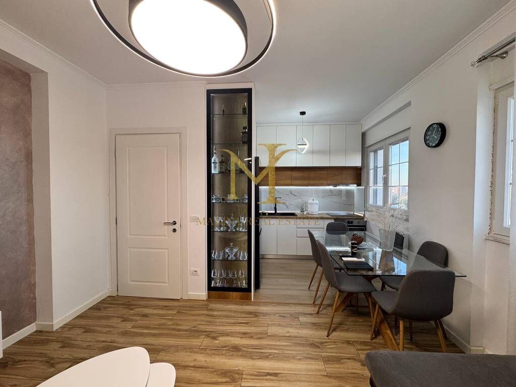 For rent 2+1+2 bathrooms, at the Beach (Dajlan Bridge)
