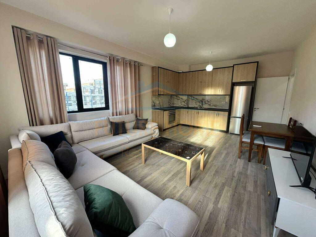 Rent, Apartment 2+1+Parking Space, Unaza e Re.
