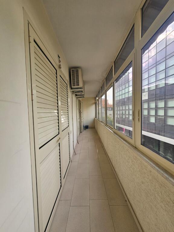 Locale Commerciale in Affitto – Posizione Premium nel Centro!
