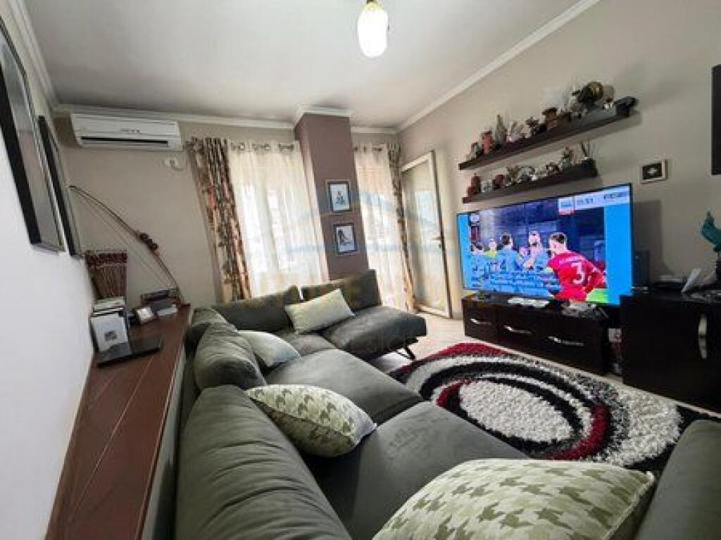 For sale, Apartment 1+1, Fresk.