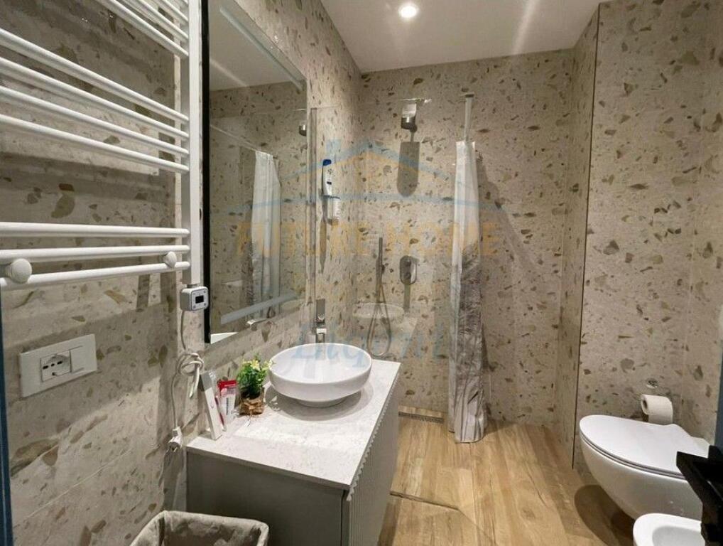 Rent, Apartment 1+1+Parking, Lake View Residences, Tirana.!!