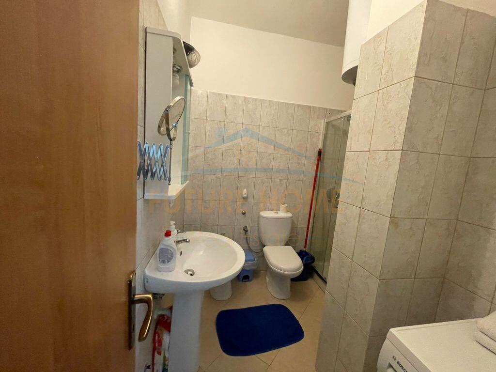 Disponiamo di un appartamento 2+1 in vendita a Mali Robit, Durazzo