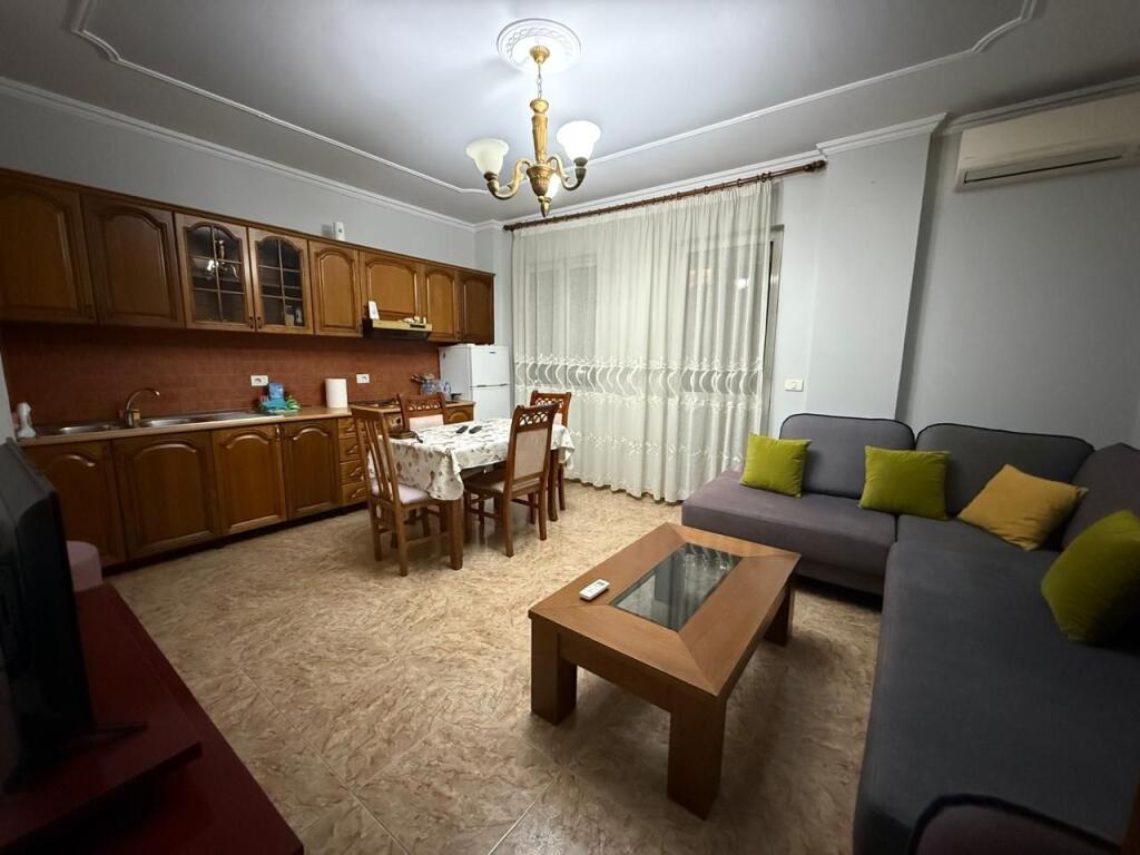 Apartment 2+1 for rent in the Commune of Paris