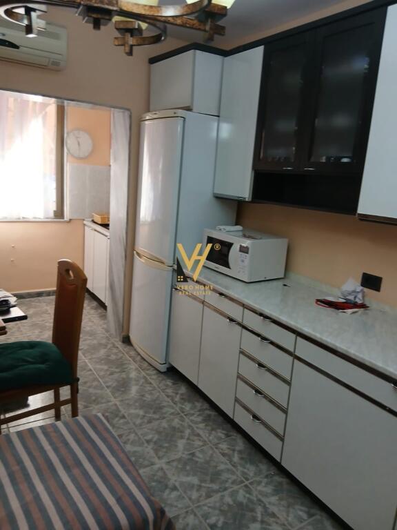 JEPET APARTAMENT 2+1+BLK ME QIRA TE PAZARI I RI 55.000 LEKE