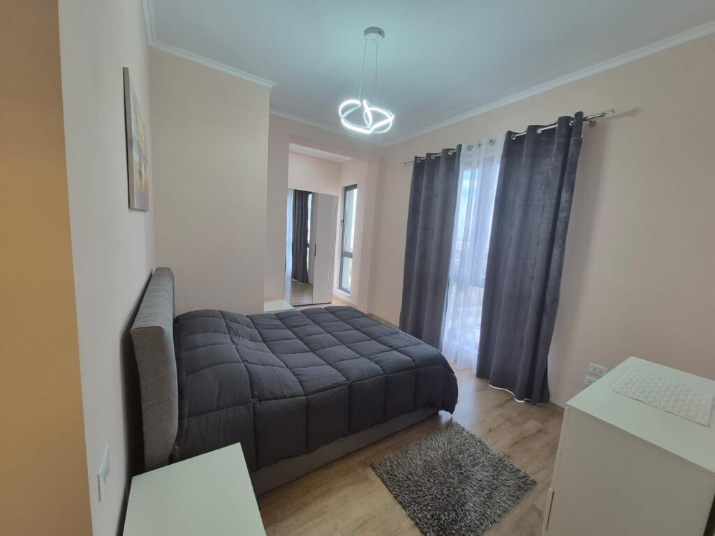🏠 Jepet me qira apartament 1+1