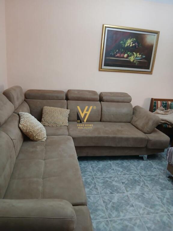 JEPET APARTAMENT 2+1+BLK ME QIRA TE PAZARI I RI 55.000 LEKE