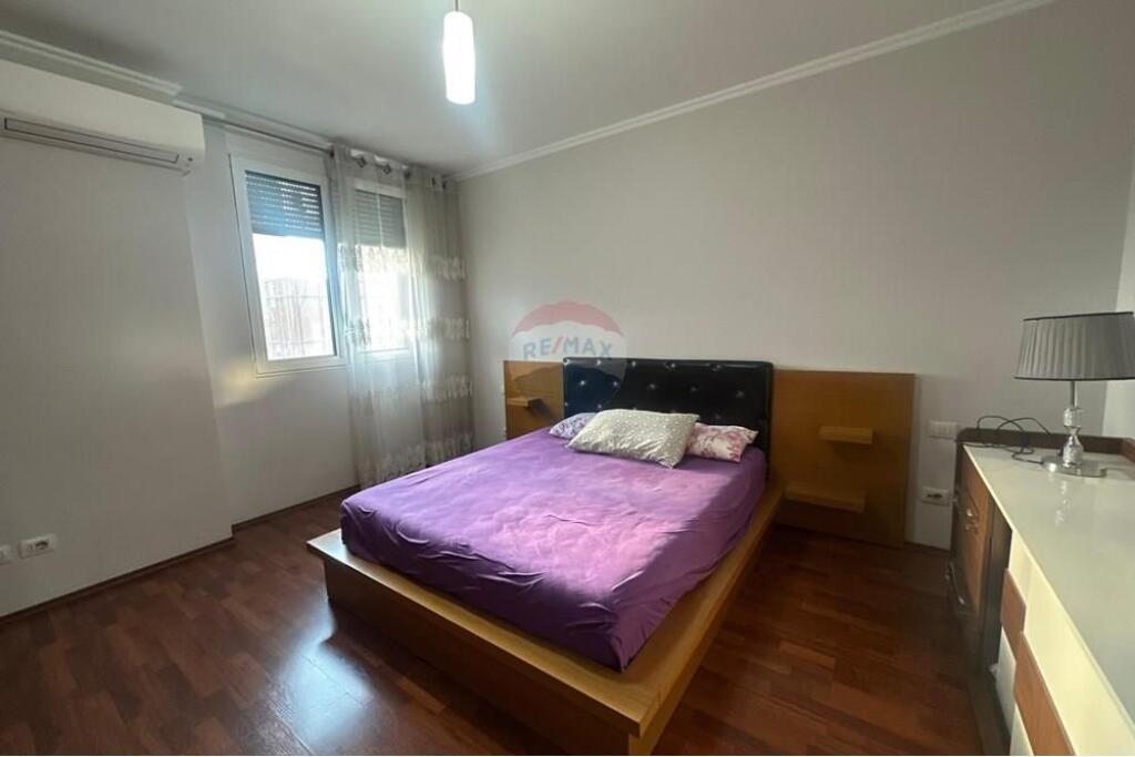 Apartment 3+1+2 for sale at Myslym Shyri
