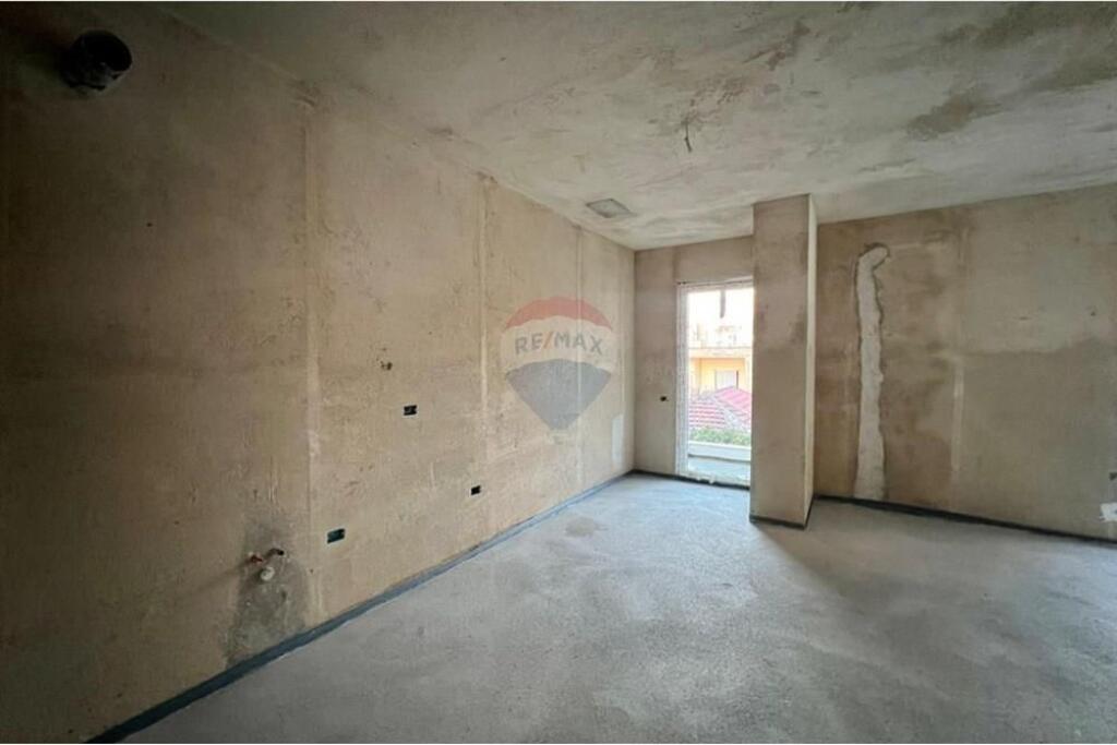 Apartment 2+1 for sale in Ali Dem!