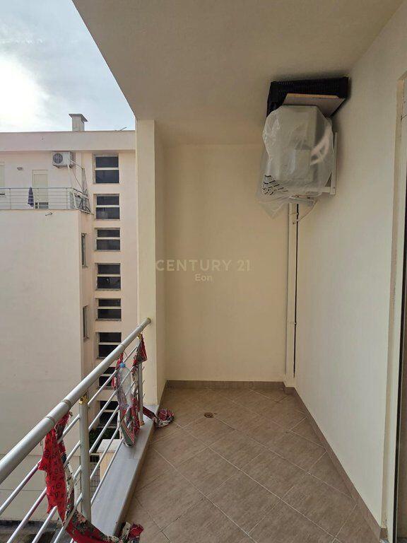 Appartamento 2+1 In Vendita sulla Spiaggia, Durrës solo 50 vicino al Mare !! 135.000 € Sup. Totale 110m2