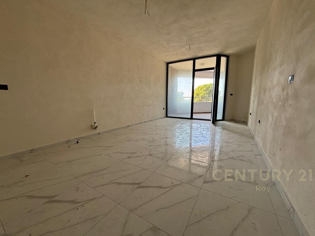 IN VENDITA APPARTAMENTO 2+1+2 CON VISTA MARE! 345.000 € Sup. Totale 138m2