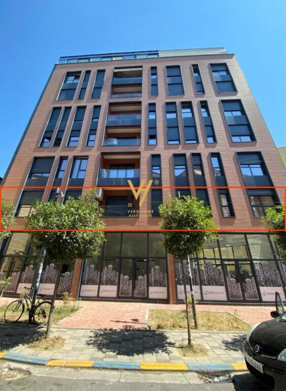 OFFICE 200 M2 FOR RENT ON BARRICADES STREET 2,700 EURO