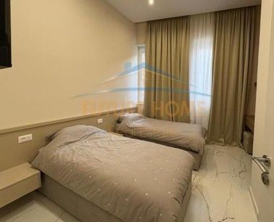 Affitto, Appartamento 2+1, Via Durazzo