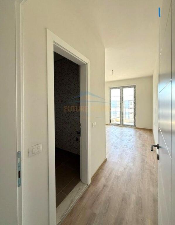 Appartamento 2+1, Univers City, Tirana (In vendita)