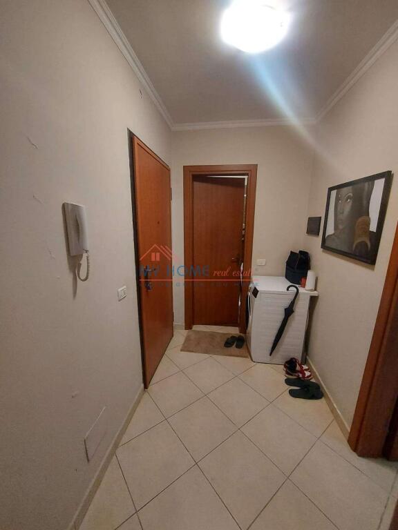Appartamento 1+1 in vendita a Fresk a Tirana