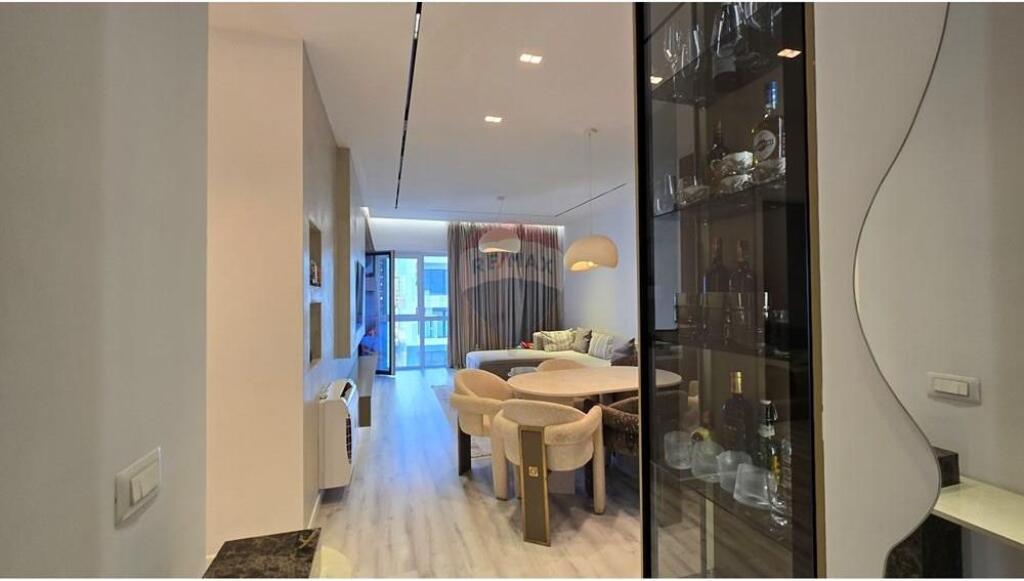 Apartment - For Sale - 5 Maji Street, Tirana(ID: 530191066-45)