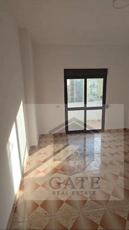 🏡 Appartamento 2+1+2 bagni in vendita, Golem