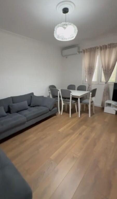 🏡 Appartamento 2+1 in vendita – Kinostudio