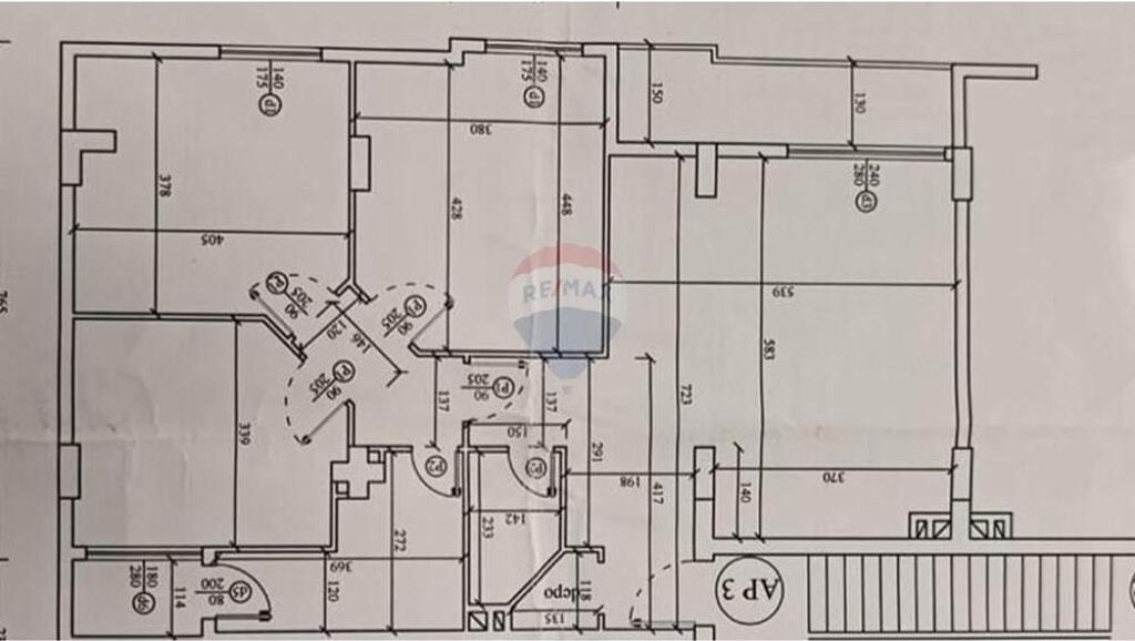 Apartment 3+1+2 for sale at Myslym Shyri