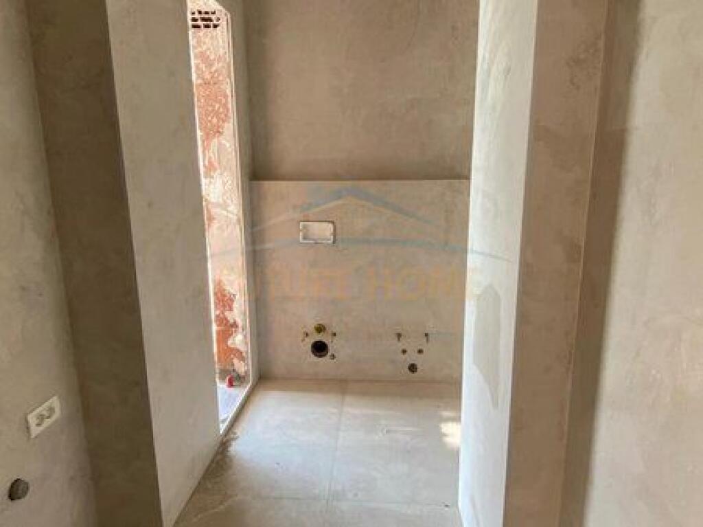 Apartment 1+1 For Sale On Albanopoli Street, Tirana