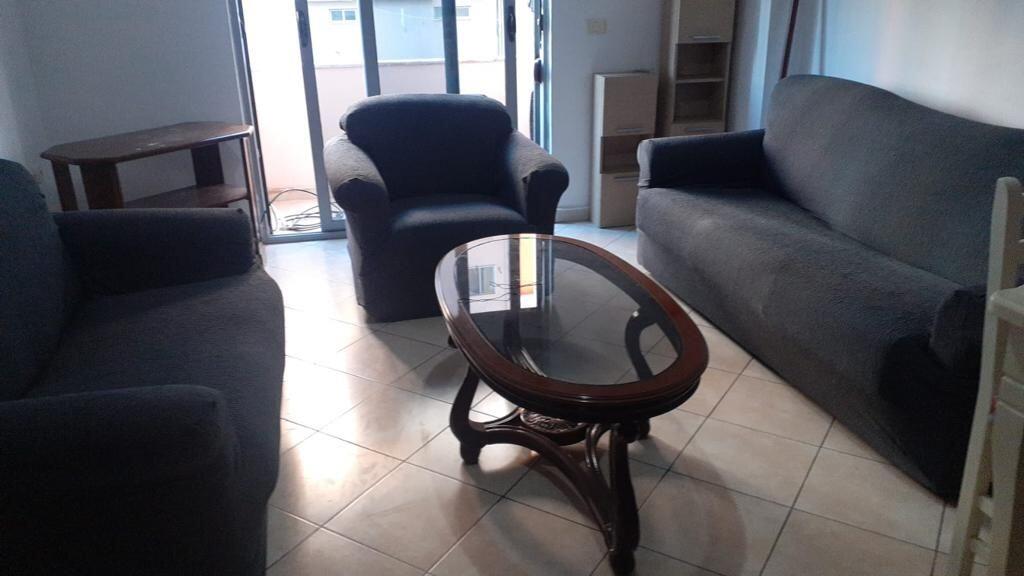 🏠 Jepet me qira apartament 1+1